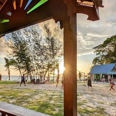 Langkawi Pantai Cenang - Private Beach Glamping Experience Buitenkant foto