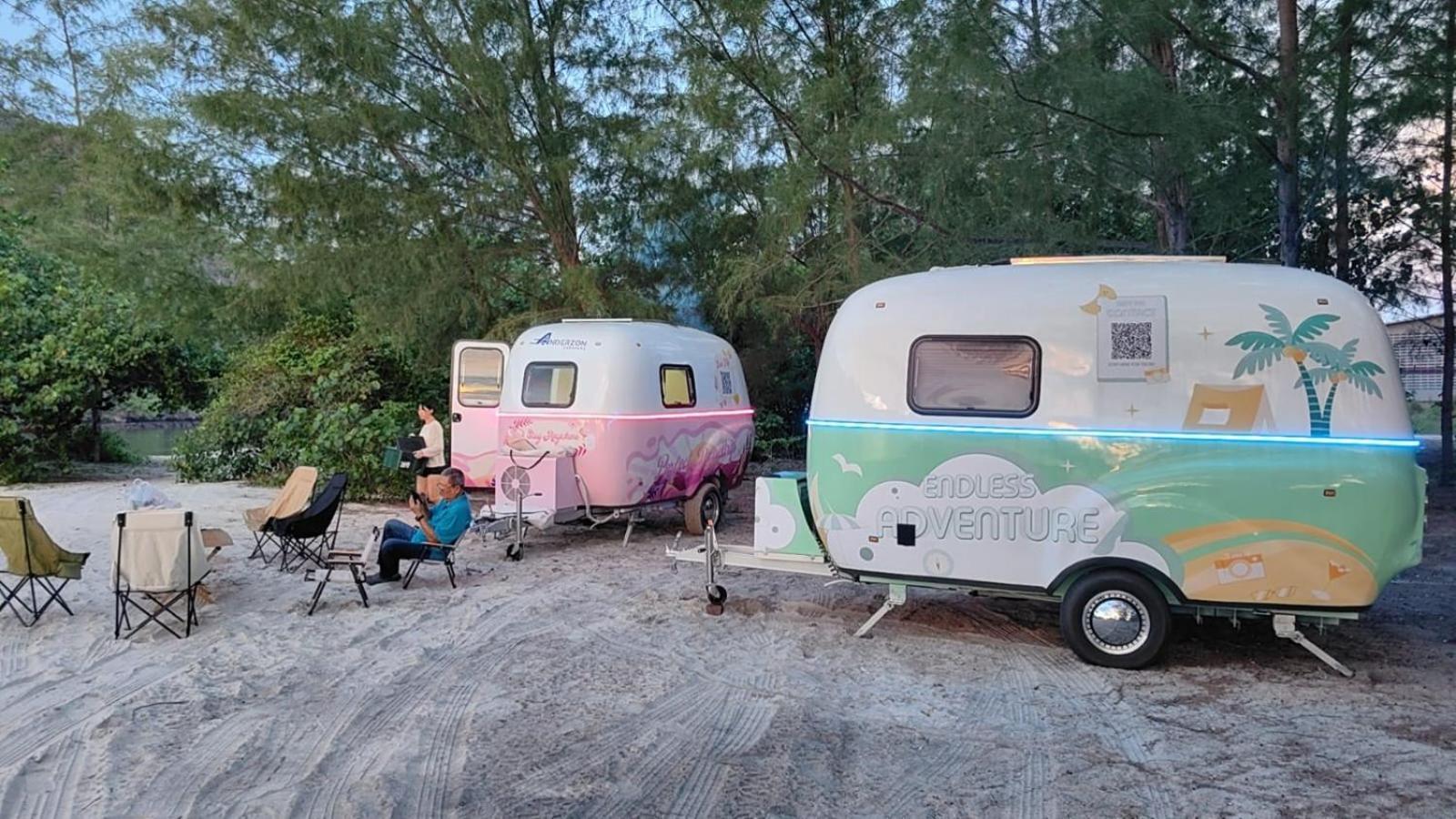 Langkawi Pantai Cenang - Private Beach Glamping Experience Buitenkant foto